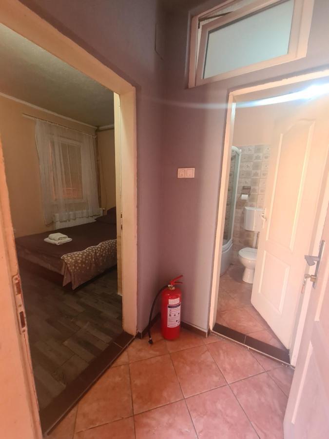 Rooms " Simke " II Subotica Exterior photo